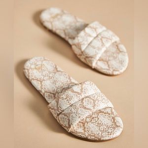 NWT Beek Sugarbird Slide Sandal - Size 9 - Beach Snake